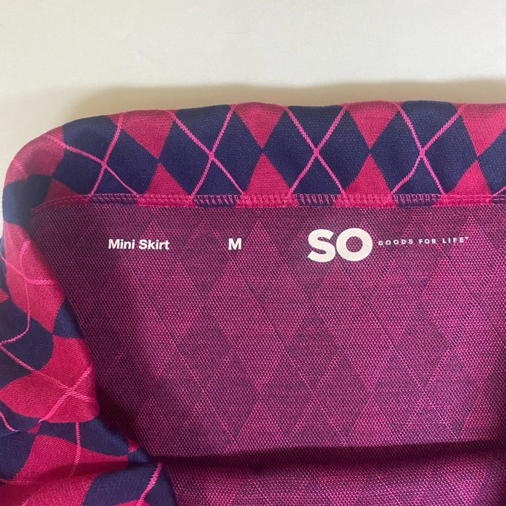 NWT Juniors' SO® Notched A-Line Pink Navy Argyle Mini Skirt Size Medium Preppy